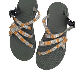 Chaco Sandals Slip On Adjustable Size 8 
Granola Girl Gorpcore Hike Camp